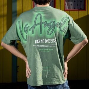 NWOT Public Supply NYC Los Angeles Graphic T-Shirt Mens Medium Sage Green Cotton